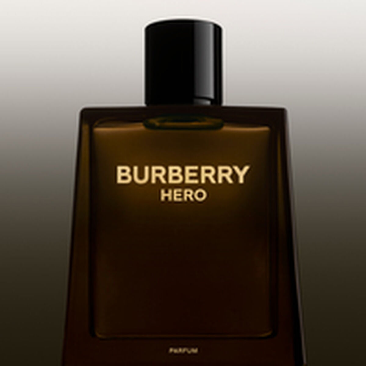 Dressing Gown Burberry BURBERRY HERO 200 ml Beauty, Perfumes and fragrances von Burberry | Luxus Aroma
