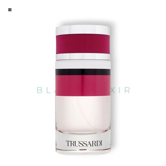 Trussardi Parfumflakon mit rotem und weißem Design auf weißem Hintergrund, Luxusduft für Damen oder Herren