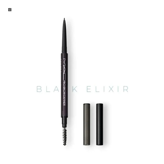Schwarzer Augenbrauenstift mit Bürste und zwei Kappen auf weißem Hintergrund, Pro Brow Definer