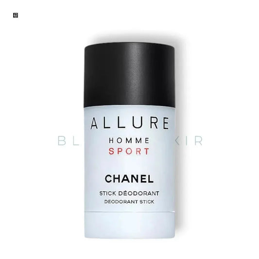 Chanel Allure Homme Sport Deodorant Stick mit schwarzem Deckel auf hellem Hintergrund