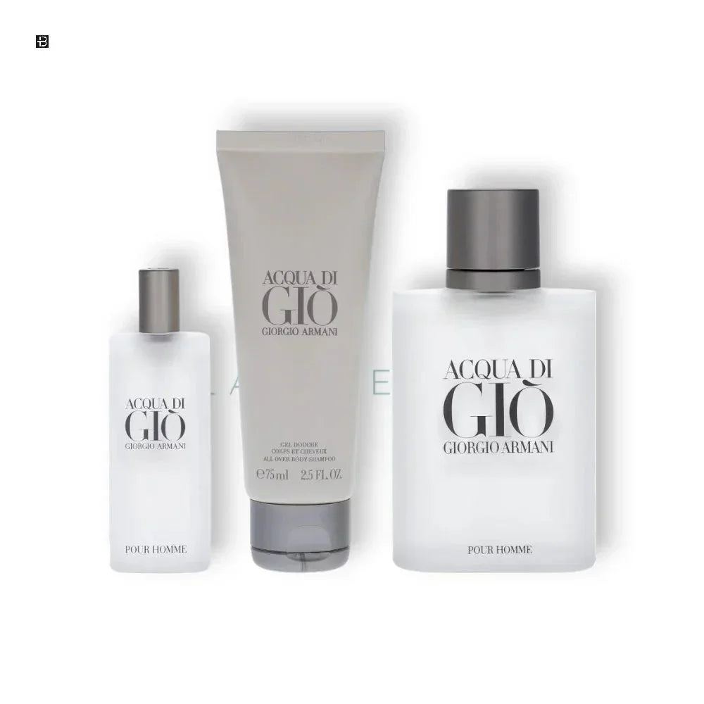 Acqua di Giò Giorgio Armani Herrenparfum Set mit Duschgel und Flakons auf weißem Hintergrund