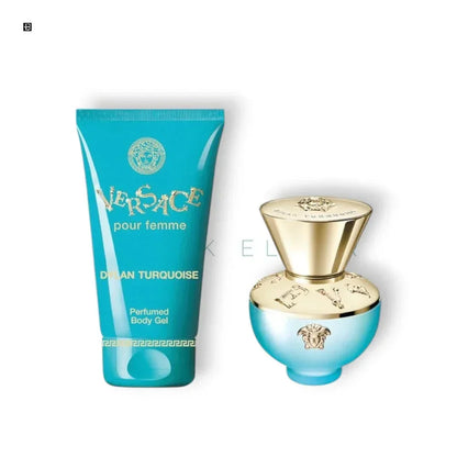 Versace Dylan Turquoise Damenduft Set mit Body Gel und Parfümflakon auf weißem Hintergrund
