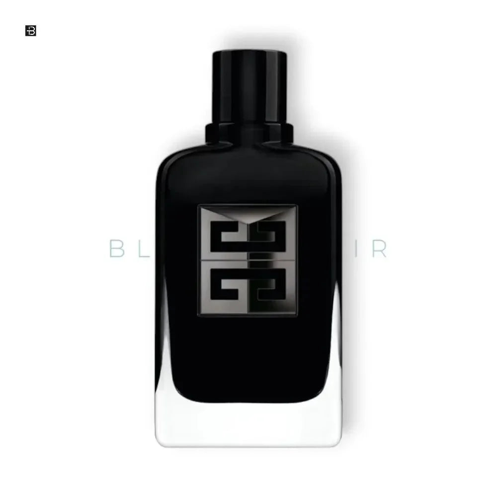 Schwarzer Flakon Herrenparfum, stilvolles Design, luxuriöser Duft, vor weißem Hintergrund