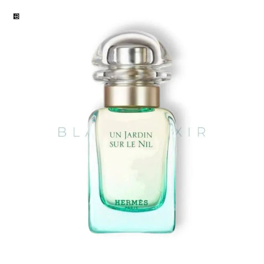 Luxusparfum Flakon mit grünem Glas, Schriftzug Un Jardin Sur Le Nil, elegantes Design