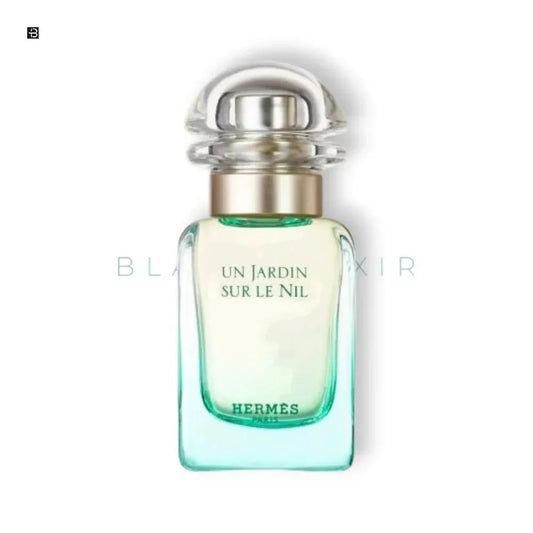 Hermes Un Jardin Sur Le Nil Parfümflakon, edler Unisex-Duft mit grünem Glasdesign auf Weiß