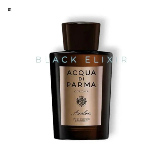 Braune Flasche Acqua di Parma Colonia Ambra Eau de Cologne auf weißem Hintergrund
