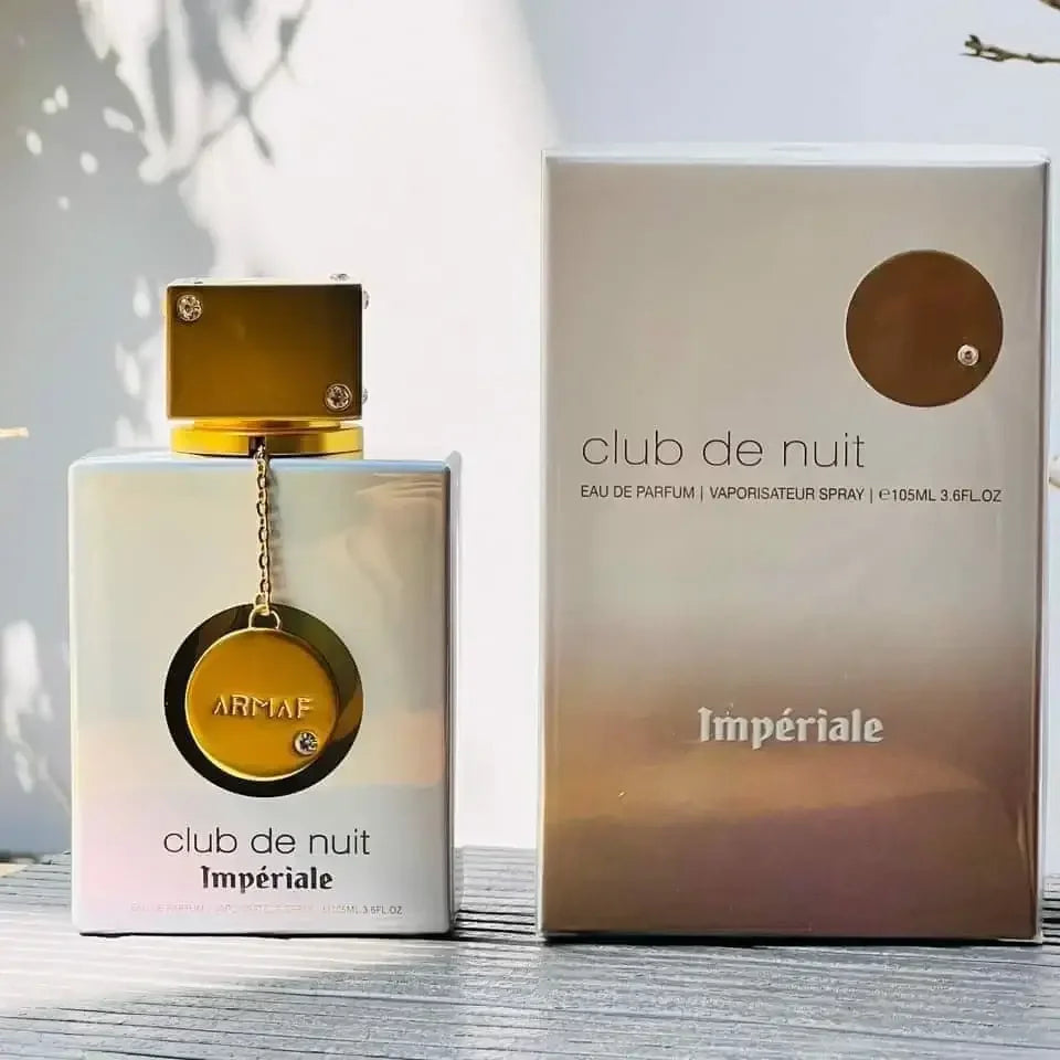 Edles Damenparfum Club de Nuit Impériale, goldene Flasche und Verpackung, luxuriöses Eau de Parfum