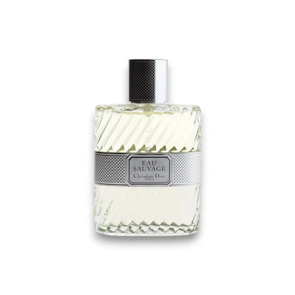 Eleganter Eau Sauvage Herrenduft Flakon mit silbernem Verschluss und strukturiertem Glas
