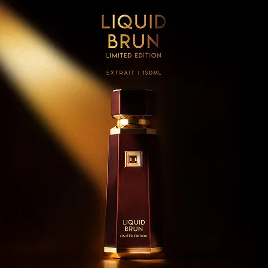 Luxuriöses Parfümflakon LIQUID BRUN Limited Edition, 150ml, elegant beleuchtet auf dunklem Hintergrund