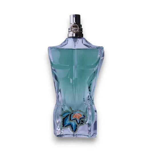 Parfumflakon in Körperform mit türkisfarbenem Duft und Blattmotiv, exklusives Herrenparfum