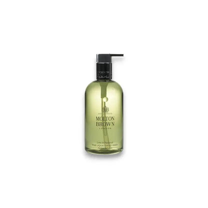 Molton Brown Lime & Patchouli Handseife in grüner Pumpspenderflasche, freigestellt