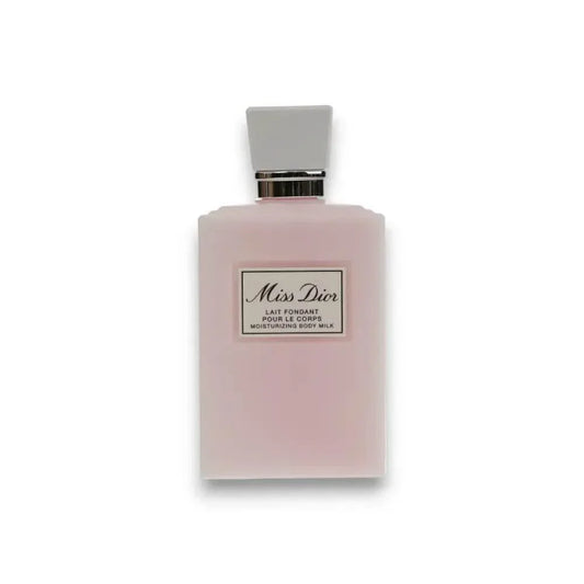 Miss Dior Body Milk Flasche, zartrosa, luxuriöse Körperpflege, Produktfoto auf weißem Hintergrund