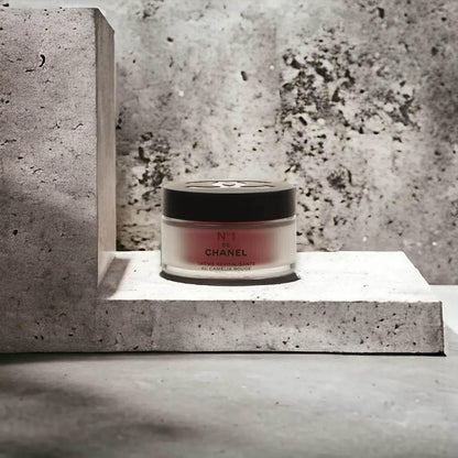 CHANEL N°1 de Chanel Red Camellia Revitalizing Cream