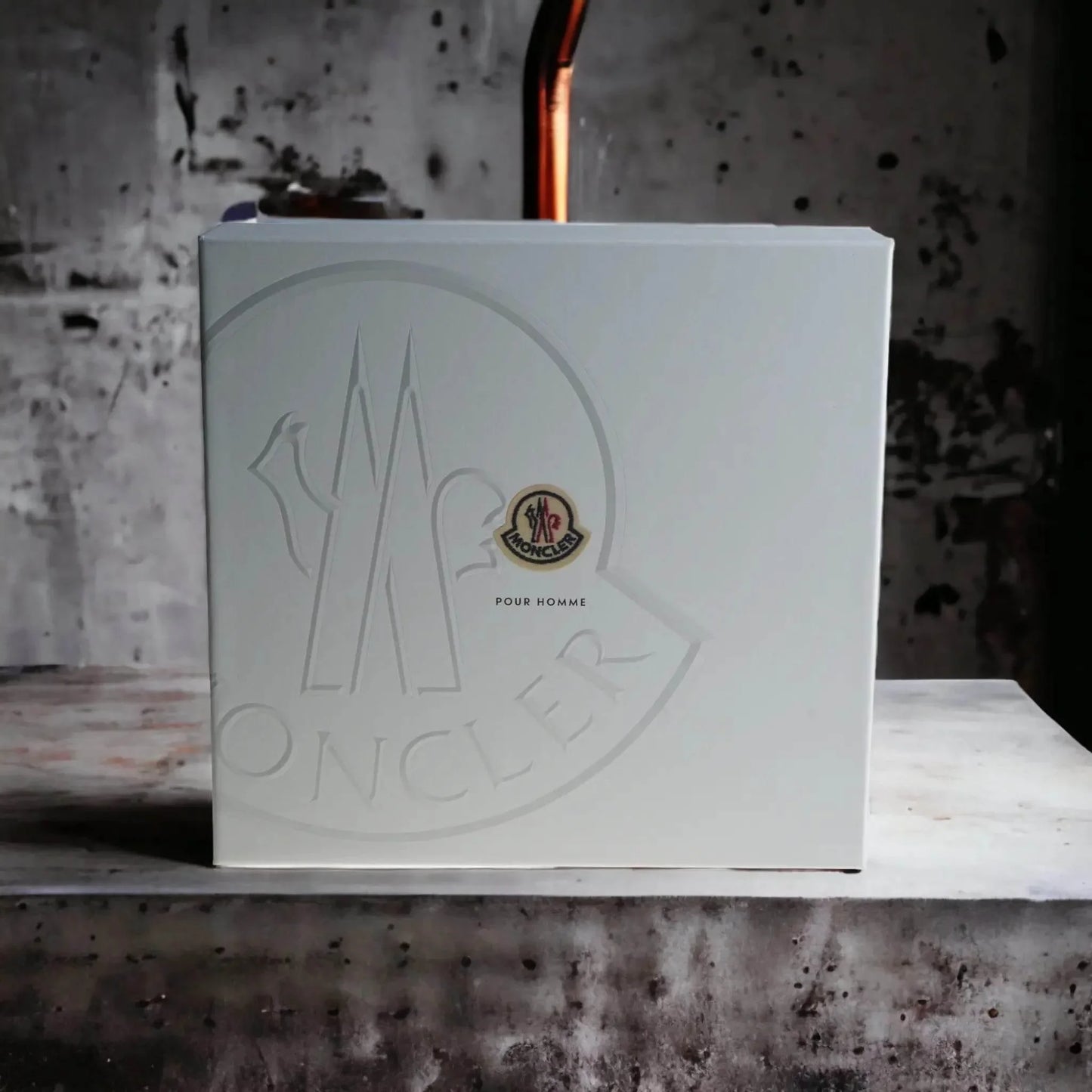 Herren Duftset, weiße Geschenkbox Moncler Pour Homme, luxuriöses Parfüm für Männer