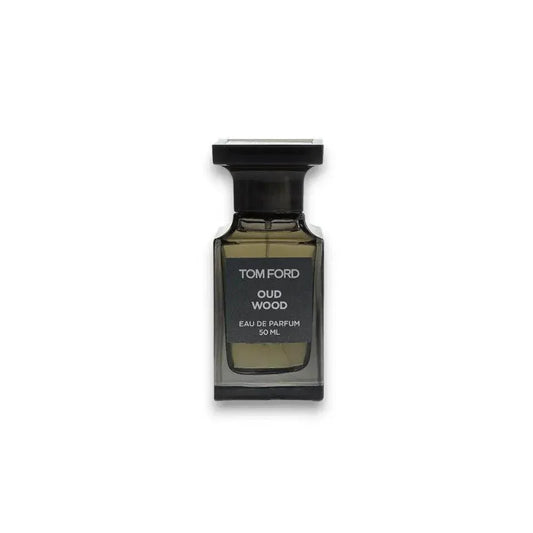 Edles Eau de Parfum Flakon mit dunklem Duft für Damen und Herren auf weißem Hintergrund