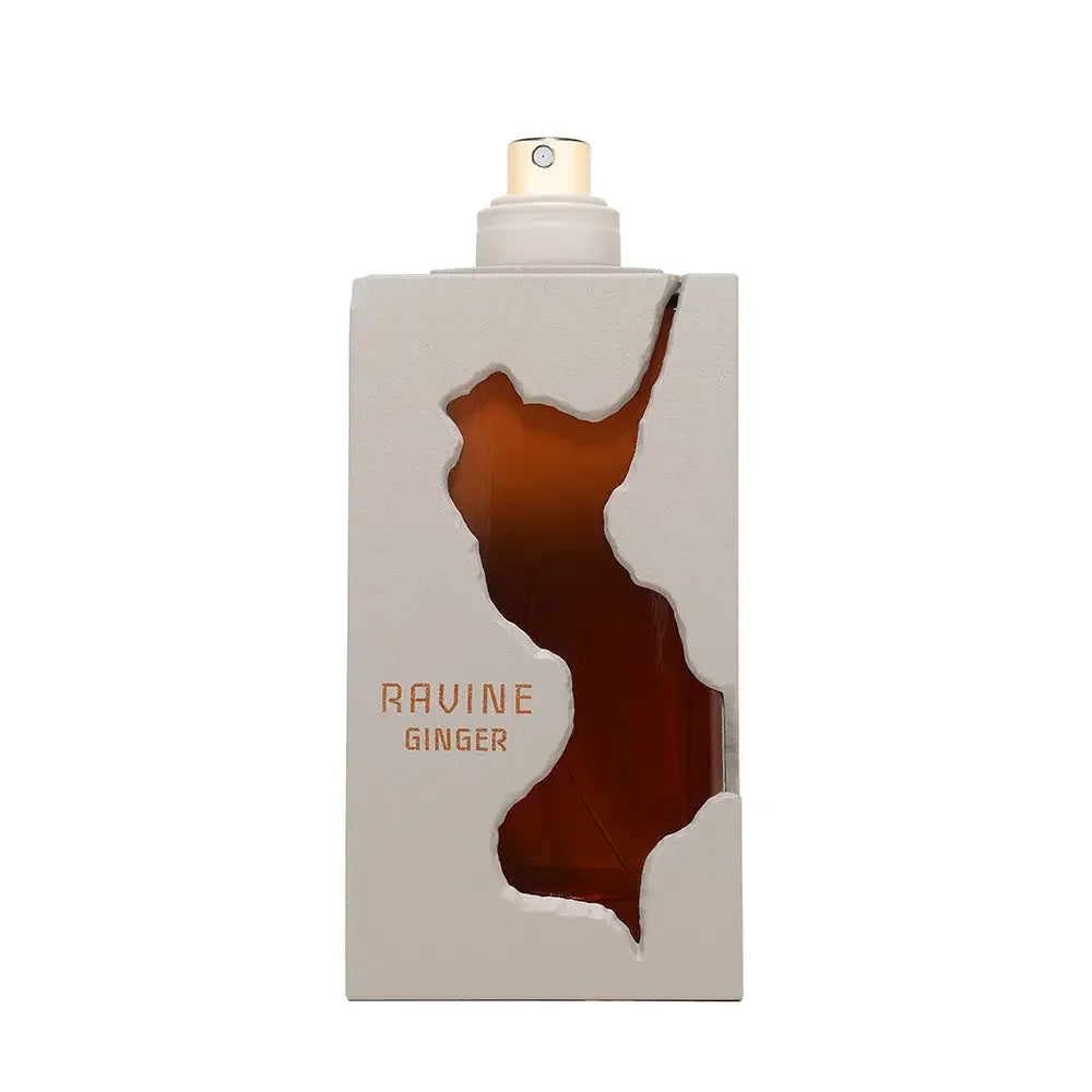 Ravine Ginger Eau de Parfum 100ml, modernes Parfümflakon mit ausgeschnittener Struktur