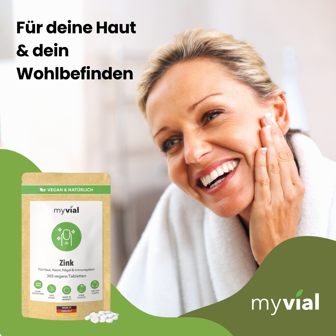 myvial Zink vegane Tabletten für Haut, Haare und Nägel neben einer glücklichen Frau.
