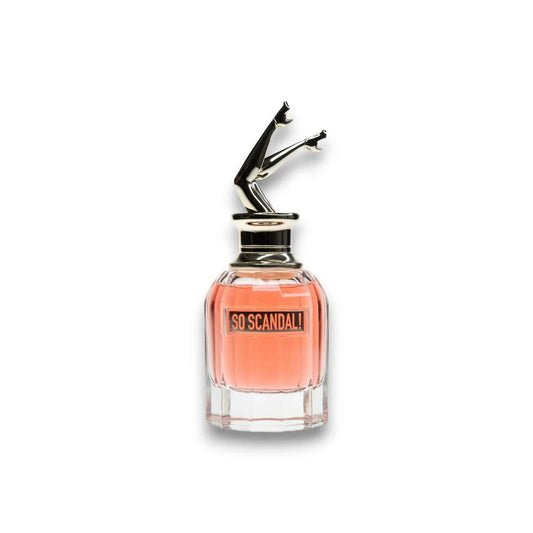 Luxus Damenparfum So Scandal in Glasflakon mit auffälligem silbernem Verschluss und rosa Duft