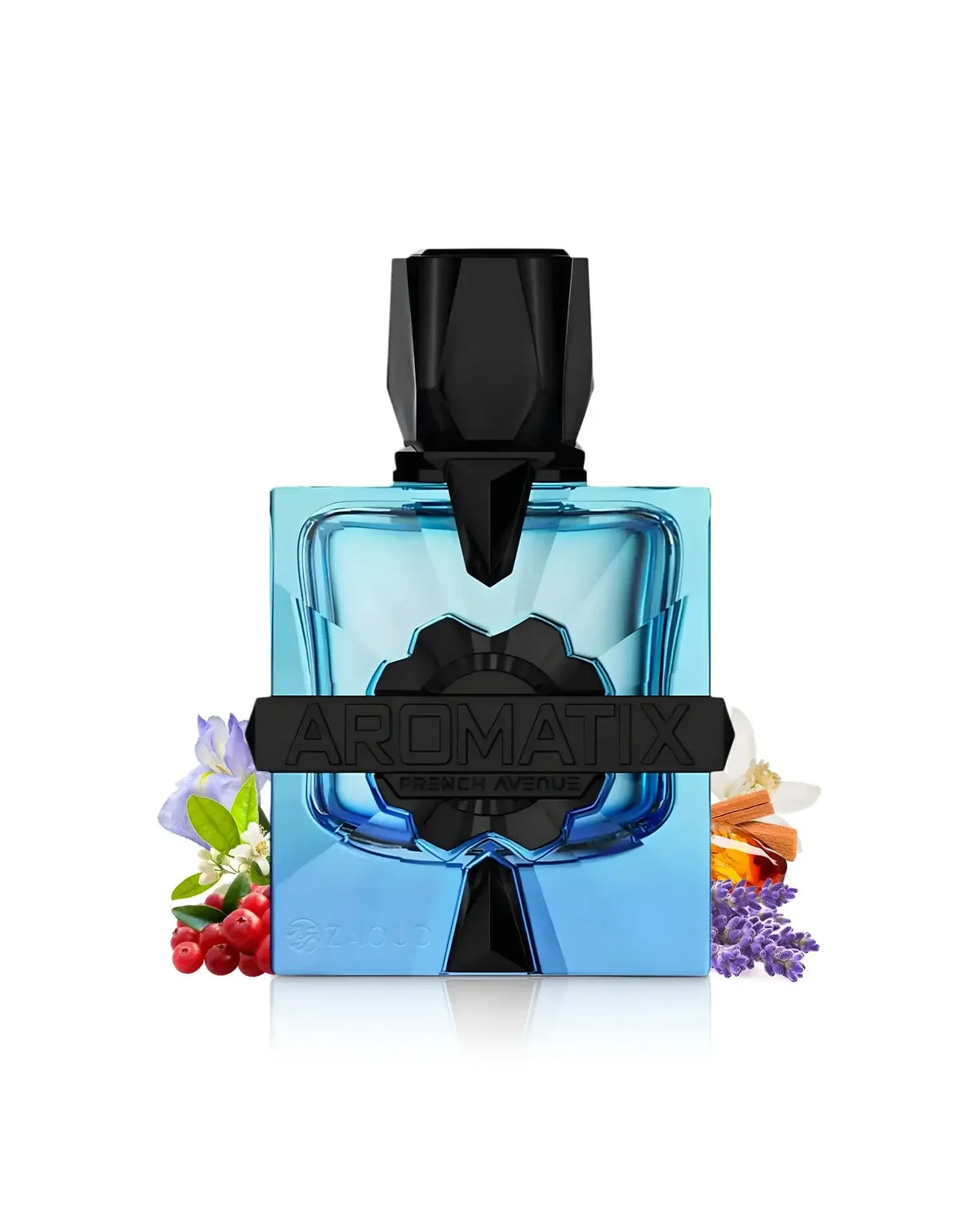 Blauer Parfumflakon mit schwarzem Verschluss, umgeben von Lavendel, Iris und Beeren