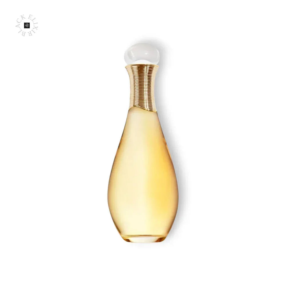Elegantes Parfumöl in goldener, tropfenförmiger Flasche auf weißem Hintergrund