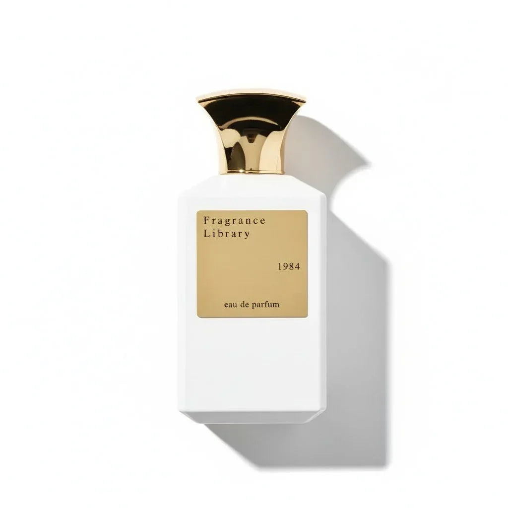 Weißer Flakon des Fragrance Library 1984 Eau de Parfum mit goldenem Verschluss.