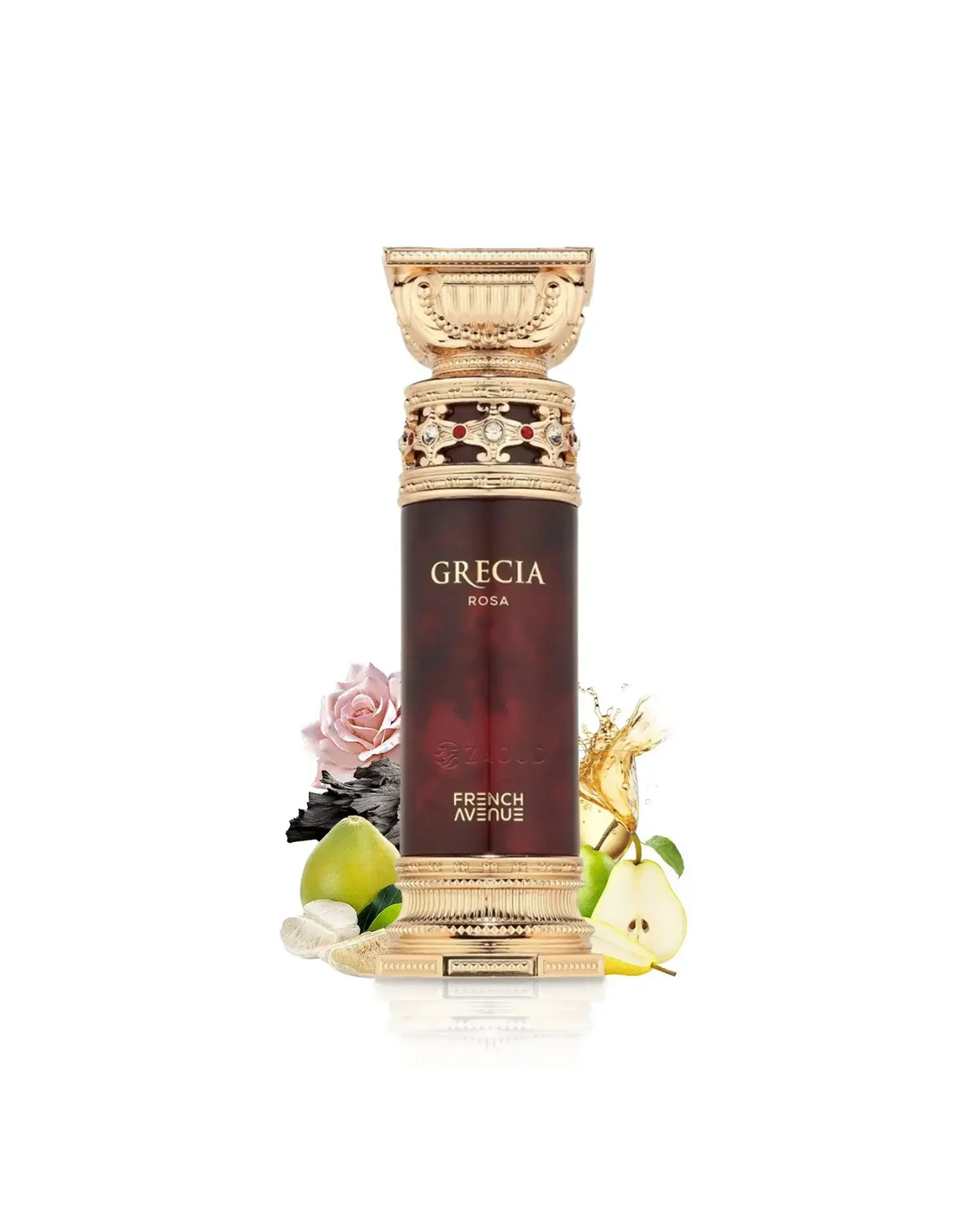 Luxuriöser Parfumflakon mit goldenen Details, umgeben von Birne, Pfingstrose und weißem Hintergrund
