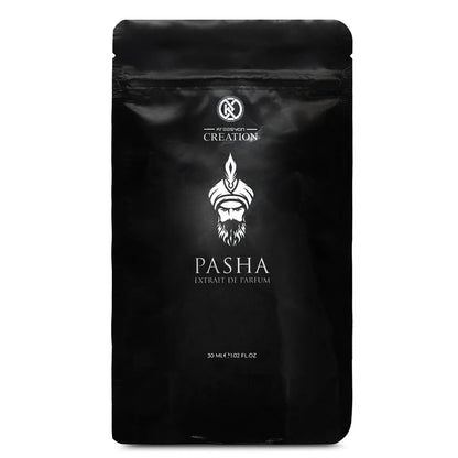 Schwarze Parfümverpackung Pasha Extrait de Parfum 30 ml mit stilisiertem Porträt