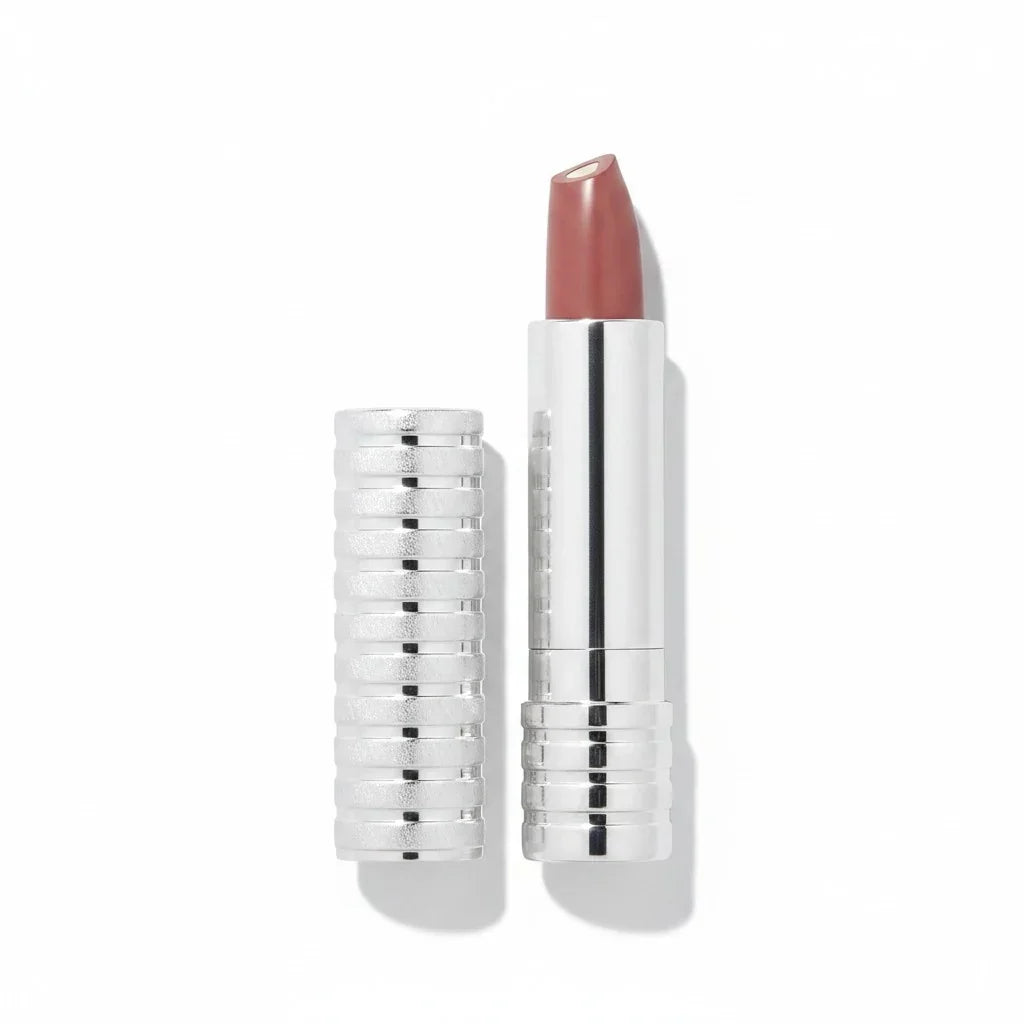 Clinique dramatically different lipstick 07 blushing nude