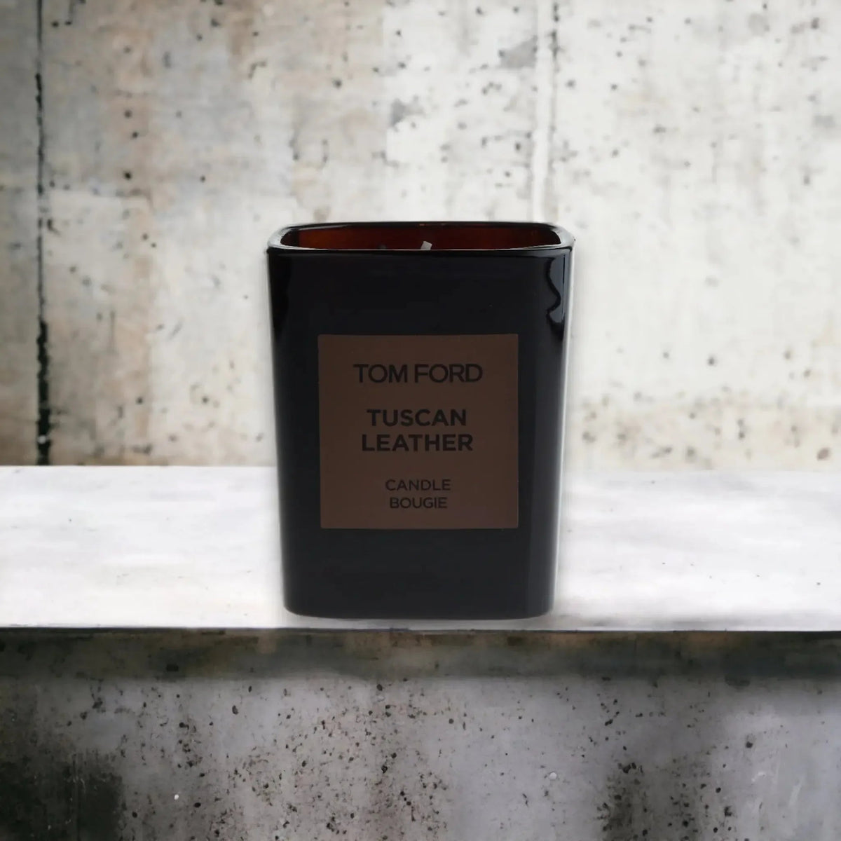 TOM FORD Private Blend Tuscan Leather Scented Candle