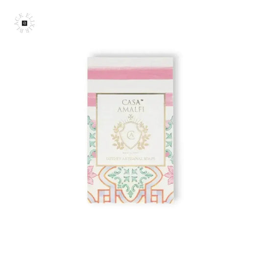 Luxus Seife in eleganter Verpackung mit floralen Mustern, Casa Amalfi Aufschrift sichtbar